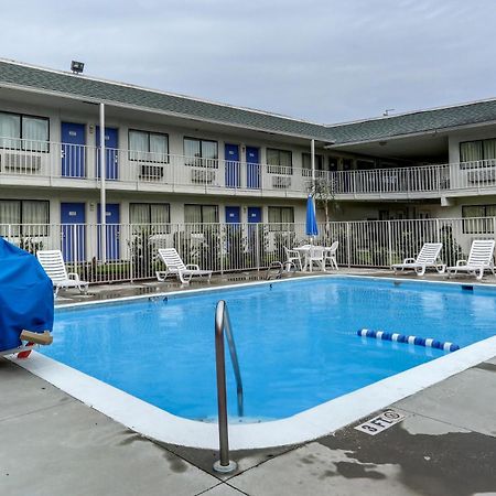 Motel 6-Port Allen, La - Baton Rouge Екстер'єр фото