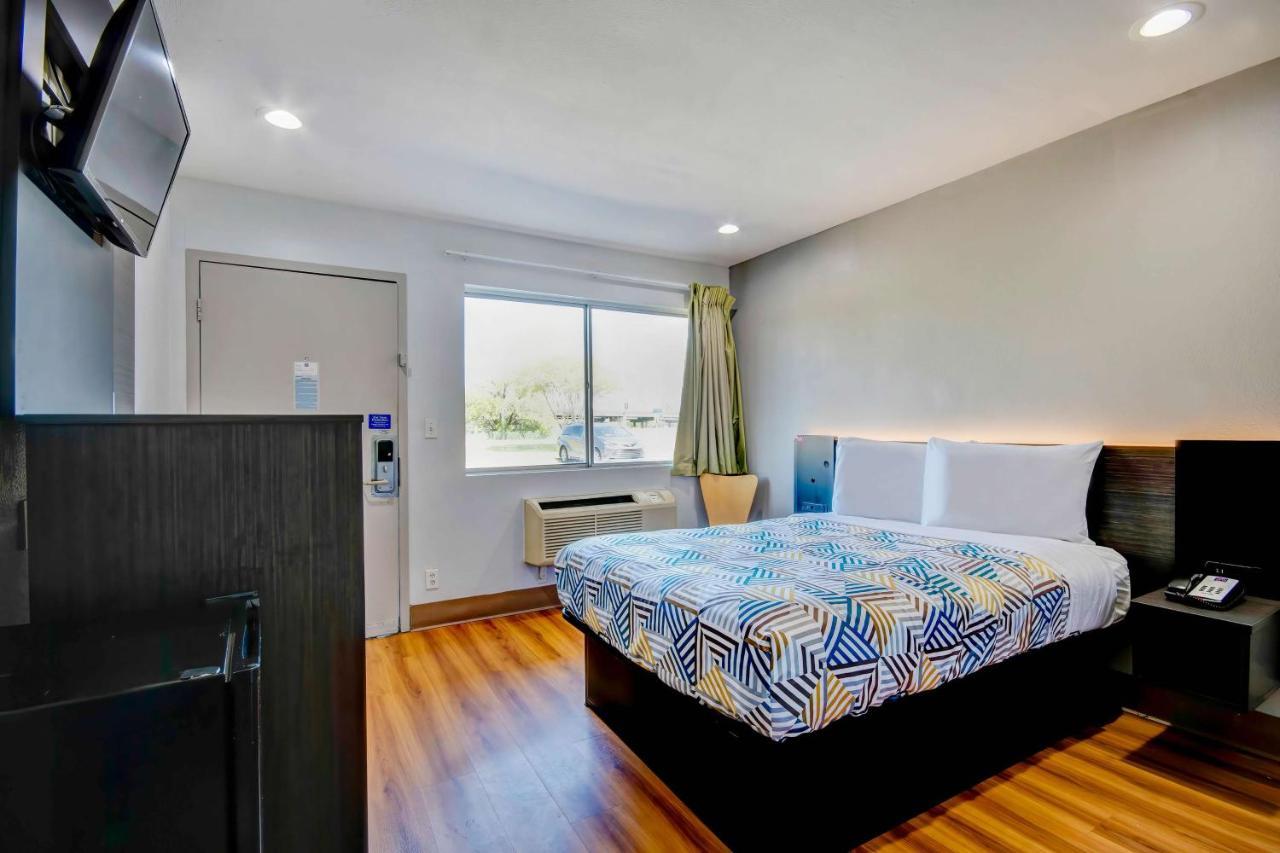 Motel 6-Port Allen, La - Baton Rouge Екстер'єр фото