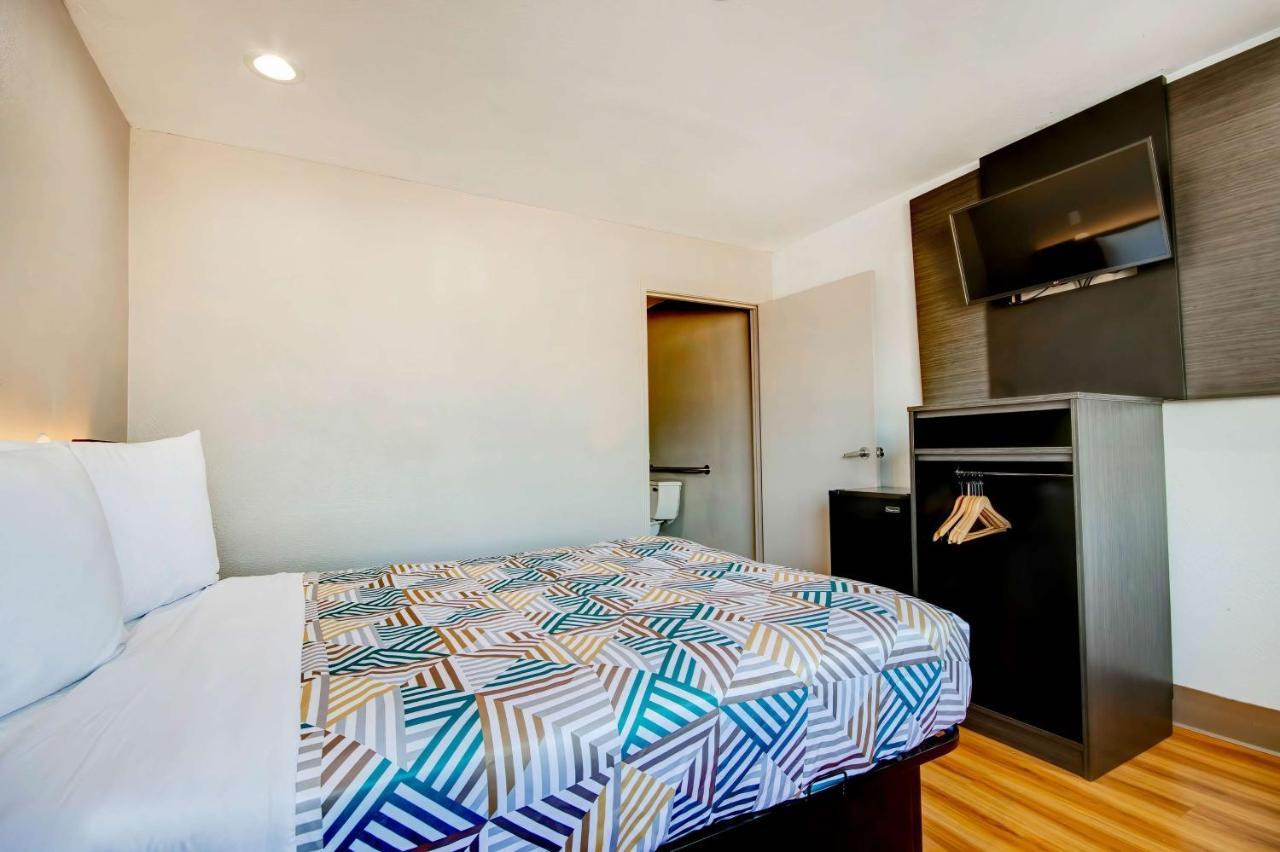 Motel 6-Port Allen, La - Baton Rouge Екстер'єр фото