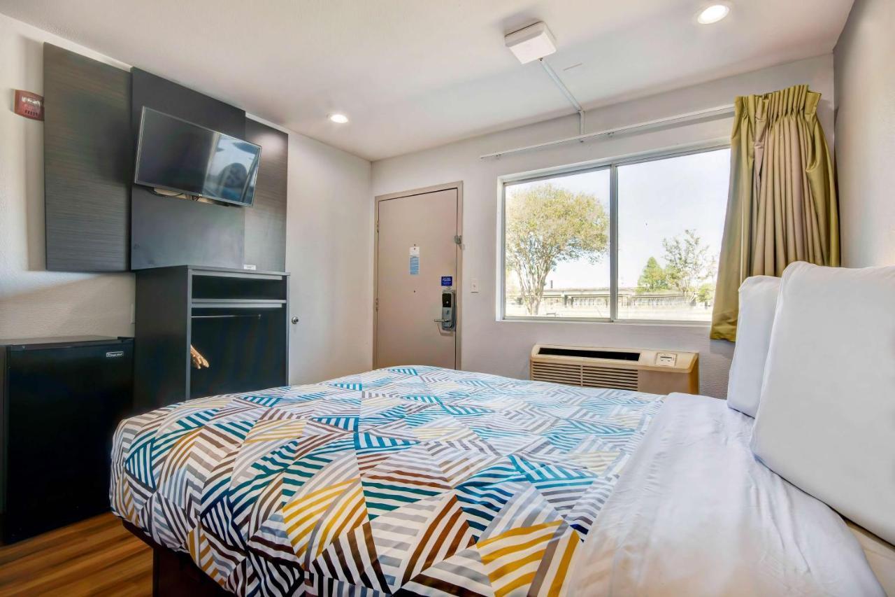 Motel 6-Port Allen, La - Baton Rouge Екстер'єр фото